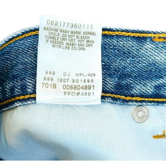 Levis Mens 550 Jeans Relaxed Fit Straight Leg 36 X 27 Tagged 38 x 32 - Picture 9 of 12